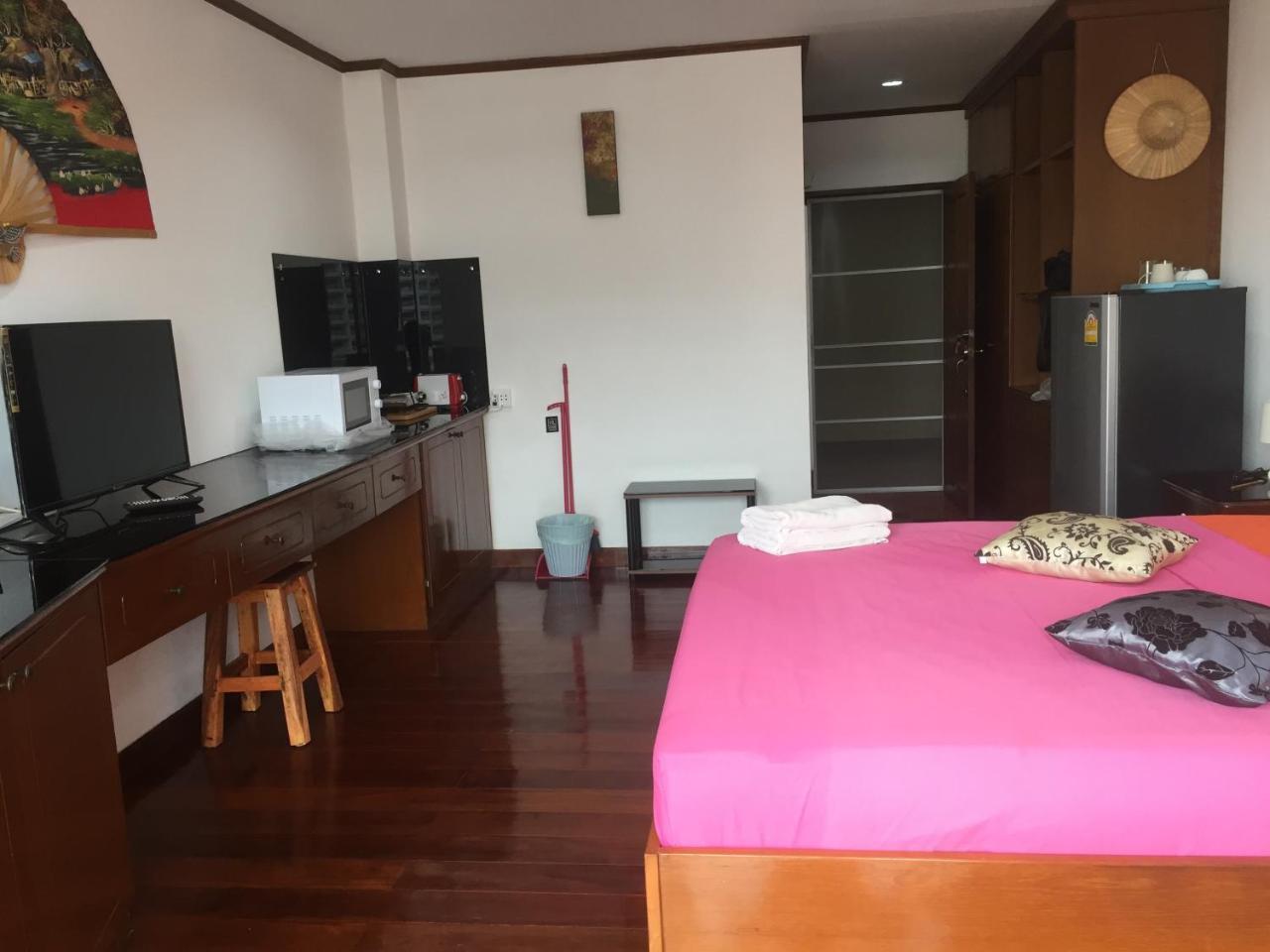 B&B View Talay 1 Jomtien Pattaya Extérieur photo